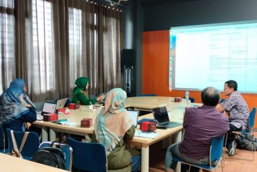 Pelatihan Pembelajaran Inovatif Dorong Adaptasi Teknologi dan AI dalam Kelas Bahasa Indonesia