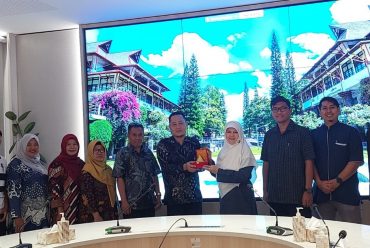ITB Berbagi Praktik Baik Pengelolaan Mata Kuliah Dasar dalam Audiensi Bersama Universitas Hasanuddin