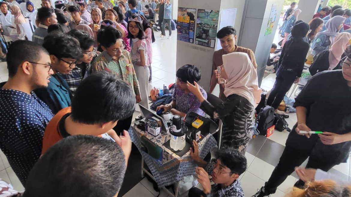 Mahasiswa ITB Tunjukkan Inovasi Melalui Pameran Proyek PRD: Dari Kelas Menuju Kontribusi Nyata