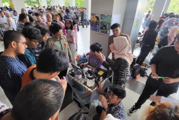 Mahasiswa ITB Tunjukkan Inovasi Melalui Pameran Proyek PRD: Dari Kelas Menuju Kontribusi Nyata