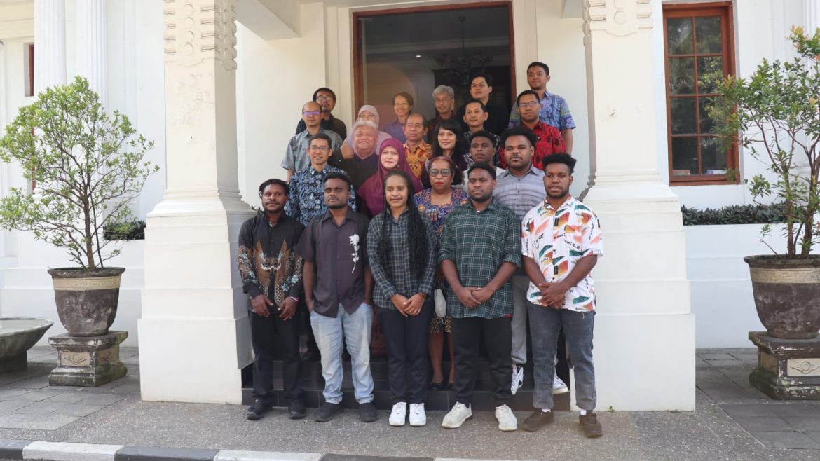 ITB dan PT Freeport Indonesia Tandatangani PKS Program Pra-Universitas: Wujud Nyata Komitmen Pendidikan Inklusif