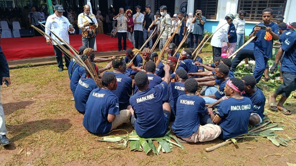 ITB Hadir dalam Pekan Budaya Papua ke-5: Merangkai Imajinasi Masa Depan Anak Bangsa